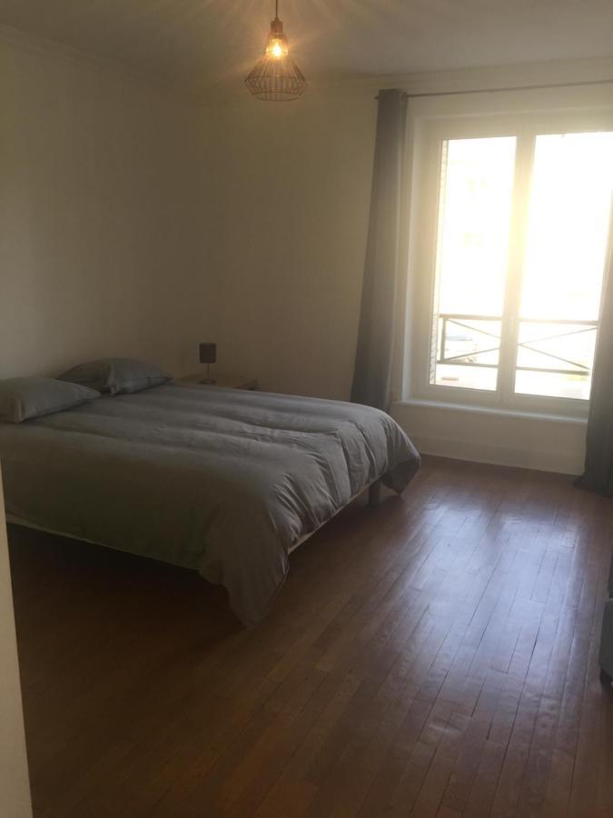 Appartement 1Er Etage Carignan Exterior photo